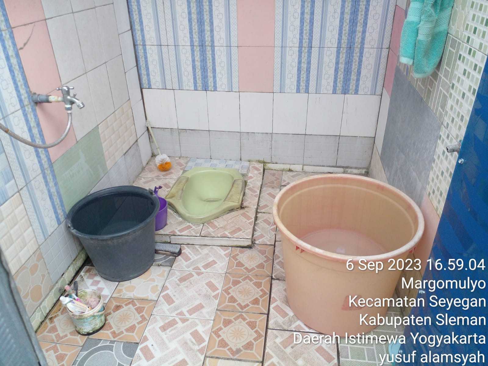 Foto Jamban/WC 100%